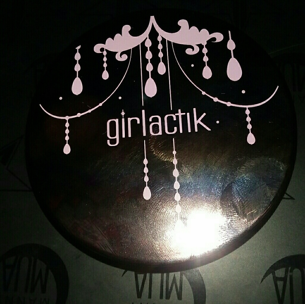 Girlactik skin luminizing duo